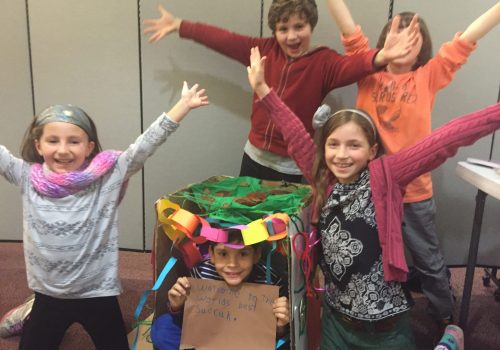 PTTS kids with World's Best Succah